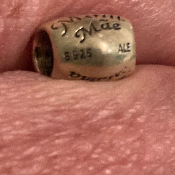 Pandora EUC RETIRED “A Mother's Heart”
Sterling Silver charm bead. - Picture 3 of 4